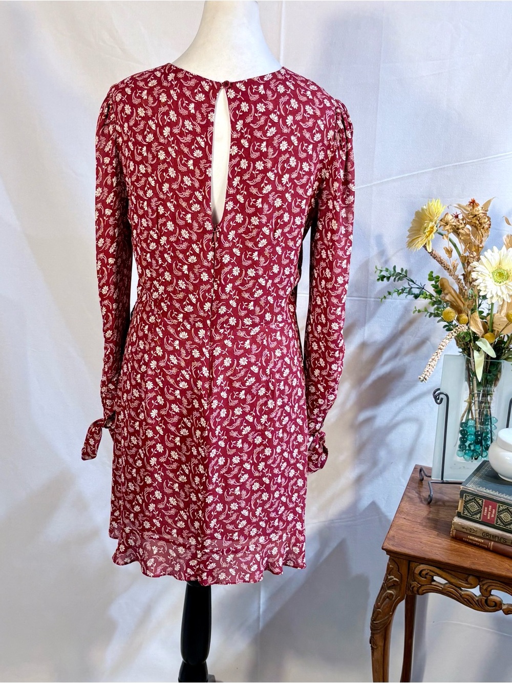 Reformation Lucita Red Floral Tie Sleeve Mini Dress Sz 10🧡 - Picture 4 of 10